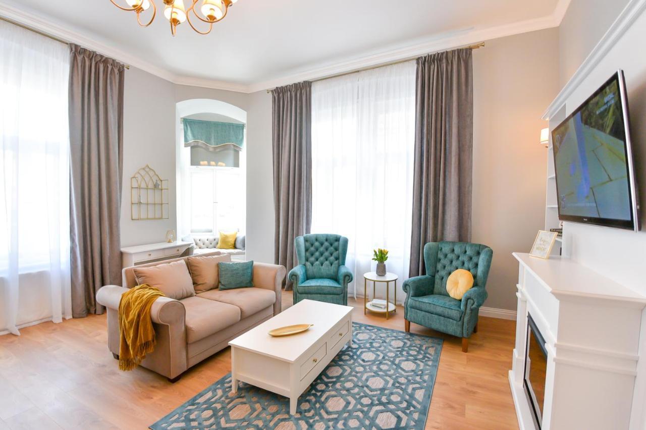 Victoria'S Old Town Deluxe Apartment (Adults Only) Temesvár Kültér fotó