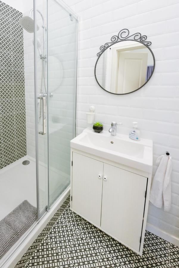 Victoria'S Old Town Deluxe Apartment (Adults Only) Temesvár Kültér fotó